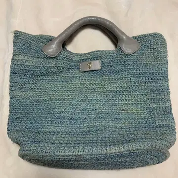 헬렌 카민스키 ( Helen Kaminski ) 의 라피아