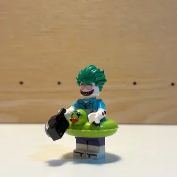 레고 미니 피규어 71020 배트맨 무비 2 베케이션 조커