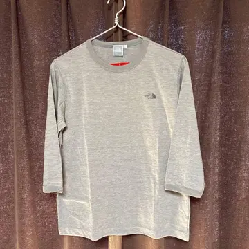 더 노스페이스 그레이 7부 소매 티셔츠