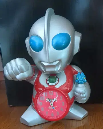 울트라맨 울트라맨 파워드 탁상시계 레트로