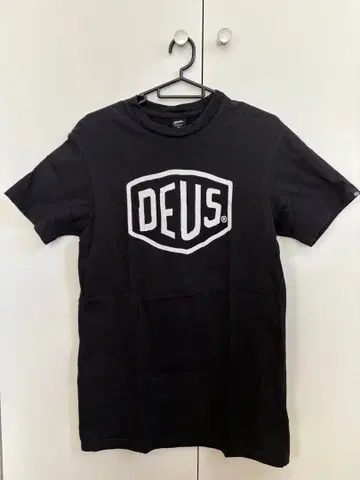 DEUS EX MACHINA T셔츠 S사이즈