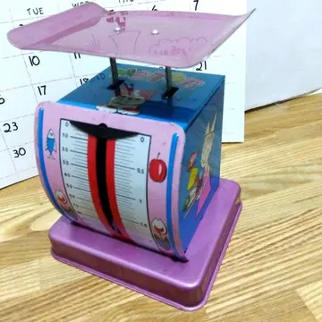 양철 장난감 저울