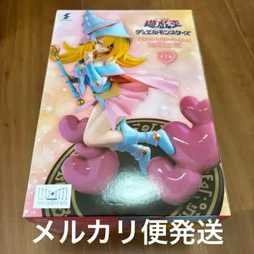 블랙 매지션 걸 크리미 컬러ver 피규어