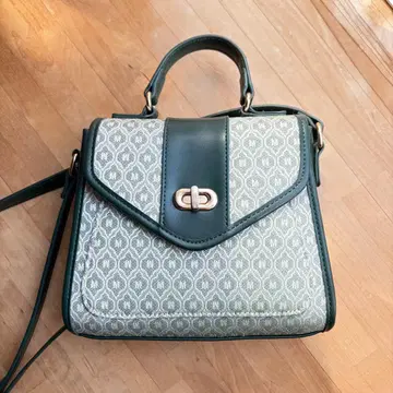 MOUSSY 모노그램 미니 숄더 백