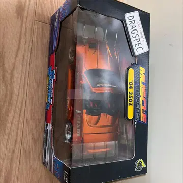 Muscle Machines (머슬 머신즈) 제 1/18 스케일 미니카