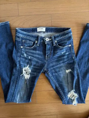 GYDA 데미지 스키니