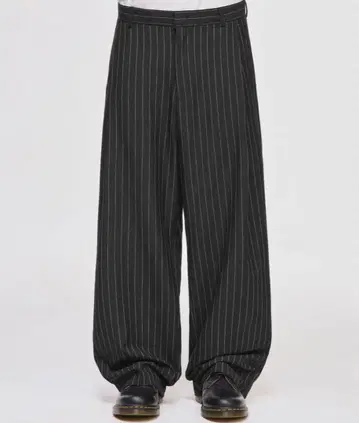 SIGNATURE 스트라이프 슬랙스 와이드 팬츠 K-스타일