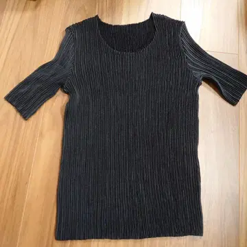 스페치오 샤틀 플리츠 반팔 상의