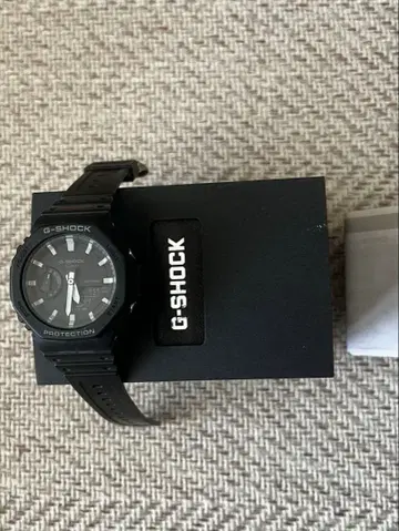 CASIO G-shock GA-2100-1AJF