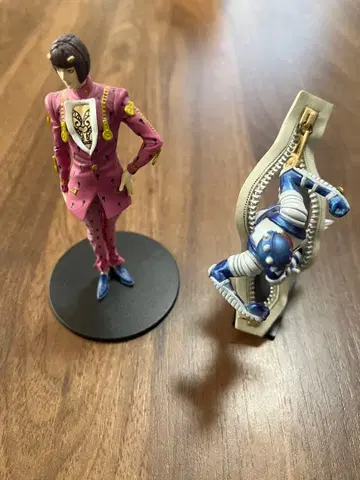 죠죠의 기묘한 모험 부챠라티 스티키 핑거스 피규어 세트