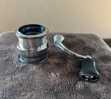 18 이그지스트 LT2000S-H 스풀, 핸들 세트