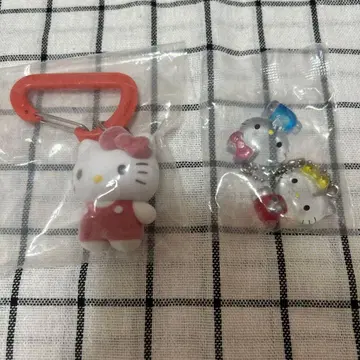 산리오 컬러풀 카라비너 마스코트 참 키티 나카요시 드롭 키티