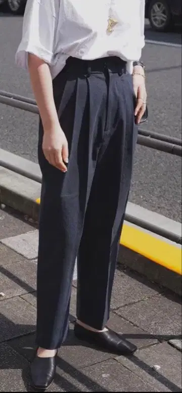 에트르 도쿄 사루엘 데님 하이웨스트 턱 팬츠 가격 인하했습니다