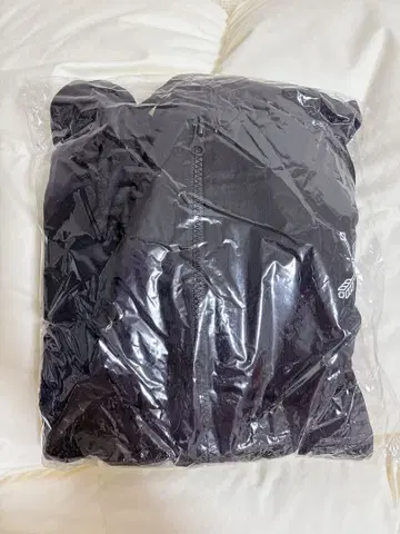 [ 새상품 미사용 ] KAT-TUN 2018 UNION 후드티