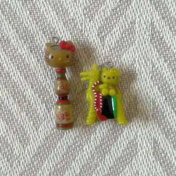 [레어] 헤이세이 레트로 산리오 키티 키링 코케시 키티