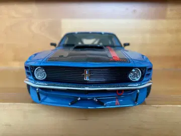 GT 스피릿 포드 머스탱 1970 1/18