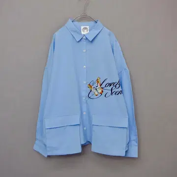 *택 포함 새상품 스칼라 142613: 고양이 나비 옆얼굴 프린트 셔츠