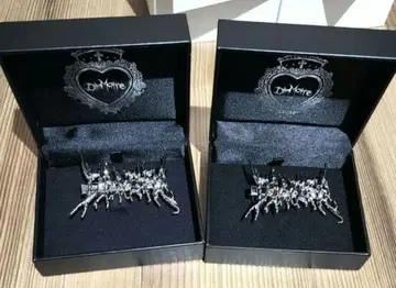 DimMoire 디머무아르 메탈 로고 헤어 클립 2개 세트