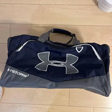 언더아머 보스턴백