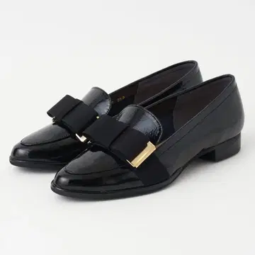 [새상품급] 정가 반값 이하! DIANA 평 리본 오페라 슈즈 에나멜