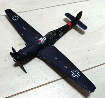 [도색 완성품] 1/72 독일 공군 Ta152H-1 비행 상태