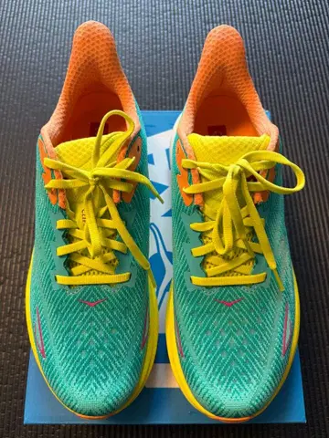 호카오네오네 클리프톤 9 26.5cm 셀루리안 블루 박스 포함 새상품급