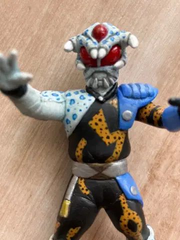 HG 사이즈 가면라이더 BLACK RX 게도리안 개조 리페인트 완성품