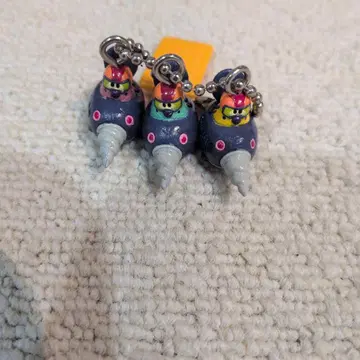 호빵맨 미니 피규어 카비룬룬 치비모구린 키링 초레어