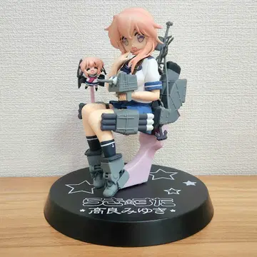 러키스타 프리미엄 피규어 칸코레 타카라 미유키 미유키 코스프레 Ver.