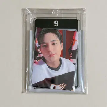 SEVENTEEN'S HOME 2025 포토 카드 홀더 민규