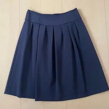 [ 새상품급 ] Paul Stuart 플레어 스커트 사이즈 6 ( M )