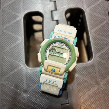 G-SHOCK DW-003 국제 스노우보드 협회 한정판 하자품