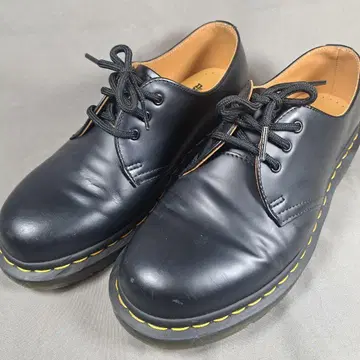 닥터마틴 1461 가죽 신발 UK5