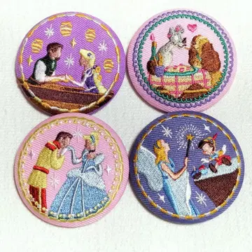 디즈니 자수 캔뱃지 4개 세트 신데렐라 피노키오 아리스토캣