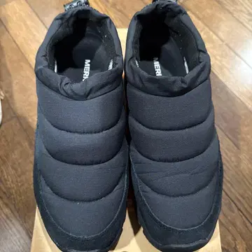 MERREL Vibram shoes 24cm