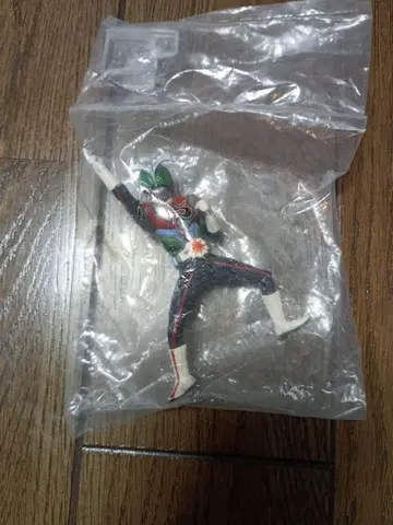 가면라이더 스트롱거 차지업 시크릿