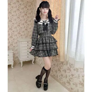ROJITA 체크 무늬 세일러 셋업 양산형
