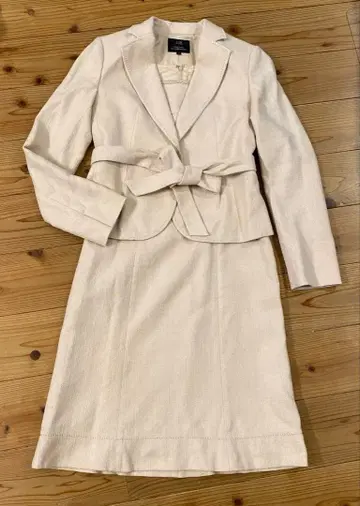 23구 세레모니 수트 자켓 원피스 벨트 포함 40