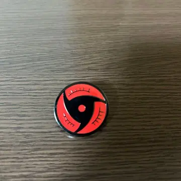 우치하 이타치 사륜안 핀 배지