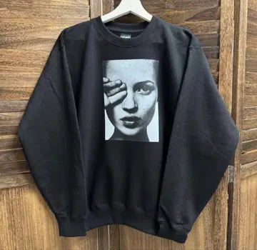 케이트 모스 Kate Moss 트레이닝복 맨투맨 블랙 새상품 배송비 포함