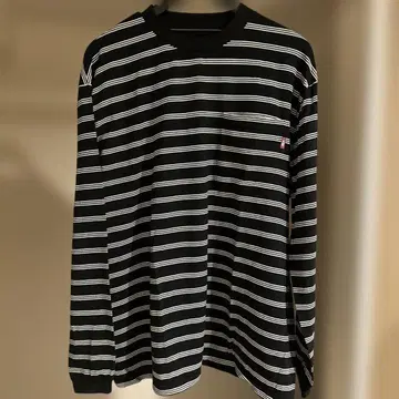 HIDE AND SEEK 상의 사이즈 L