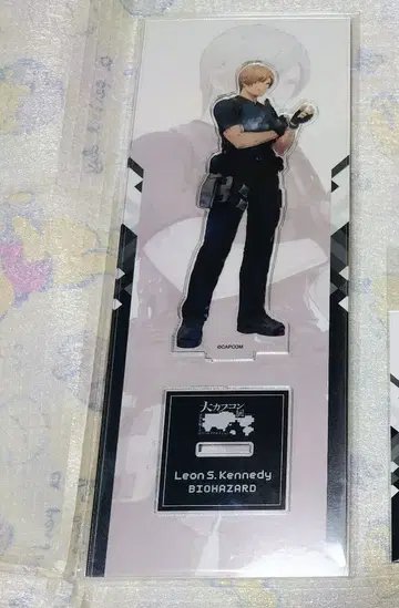 레온 아크릴 스탠드 대캡콤전 바이오하자드