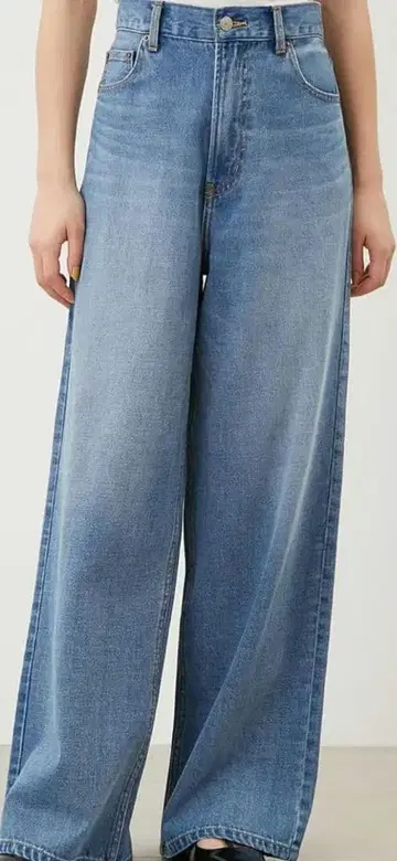 Mila Owen 루즈핏 배기 데님 팬츠