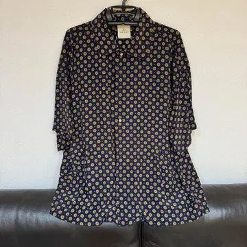 REMI RELIEF 패턴 셔츠 새상품급 M 사이즈