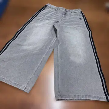 새상품 adidas ADICOLOR 아디다스 오버 사이즈 데님 30