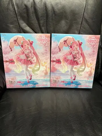 벚꽃 미쿠 AMP+ 피규어 벚꽃 드레스 ver. 2체 세트