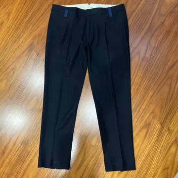 forte_forte 턱 테이퍼드 팬츠 다크 네이비