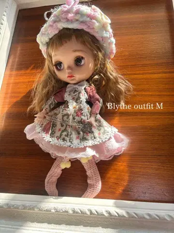 Blythe outfit M 베레모와 원피스 세트
