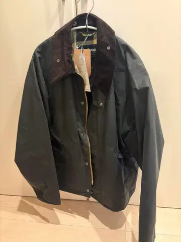 바버 트랜스포트 오일드 자켓