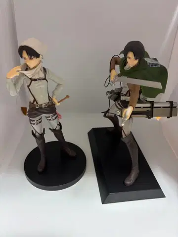 진격의 거인 리바이 피규어